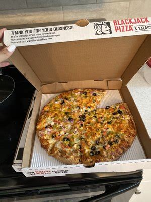 Blackjack Santa Fe Pizza