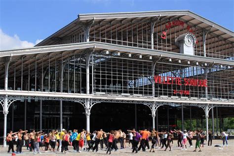 Paris   La De Grande Halle De La Villette Poker