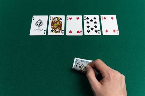 Royal Holdem Online