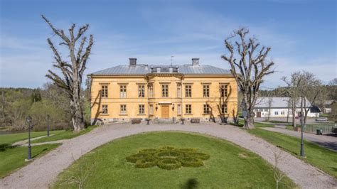 Salsta Slott Till Salu