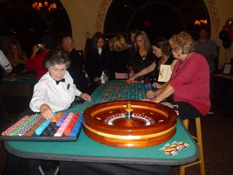 San Clemente Poker